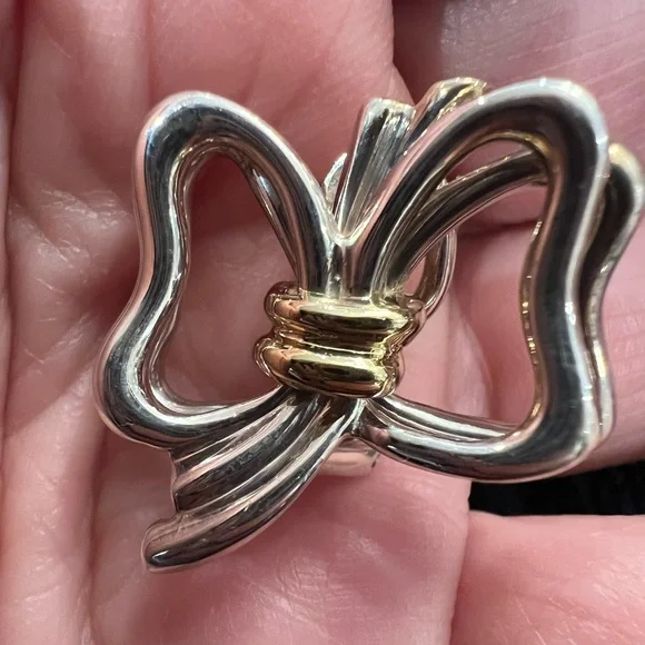 Tiffany & Co. Sterling Silver & 18k Gold Bow Earrings – Vintage Polished - Picture 3 of 9